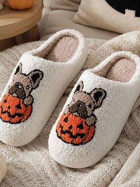 FRENCH BULL DOG Cozy White Fleece Slippers with Pumpkin Pup Accent